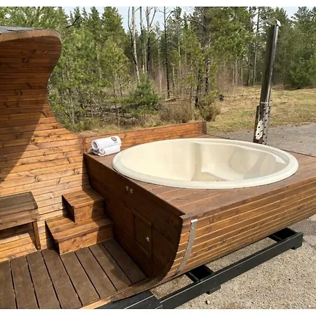 Vakantiehuis ненийски Lom