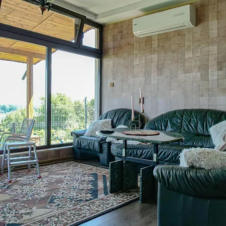 ненийски Ваканционна къща