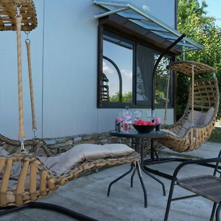 Ваканционна къща ненийски