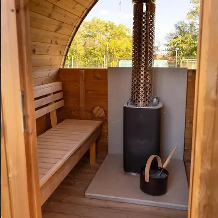 ненийски Сasa de vacaciones Lom