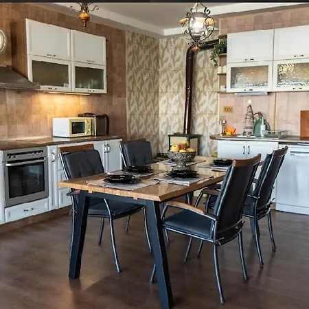 ненийски * Lom