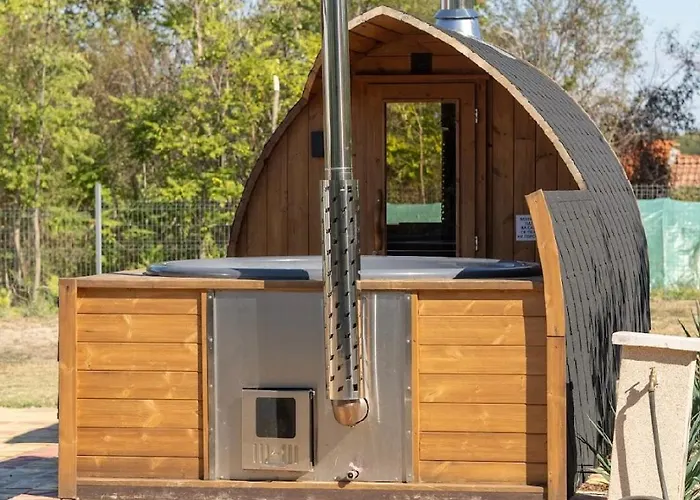 ненийски * Lom